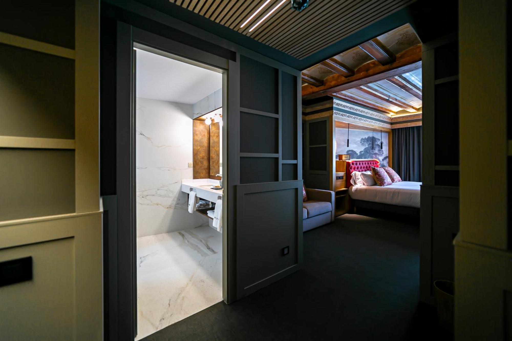 Hotel La Pau 4 Sup Barcelona Exterior photo