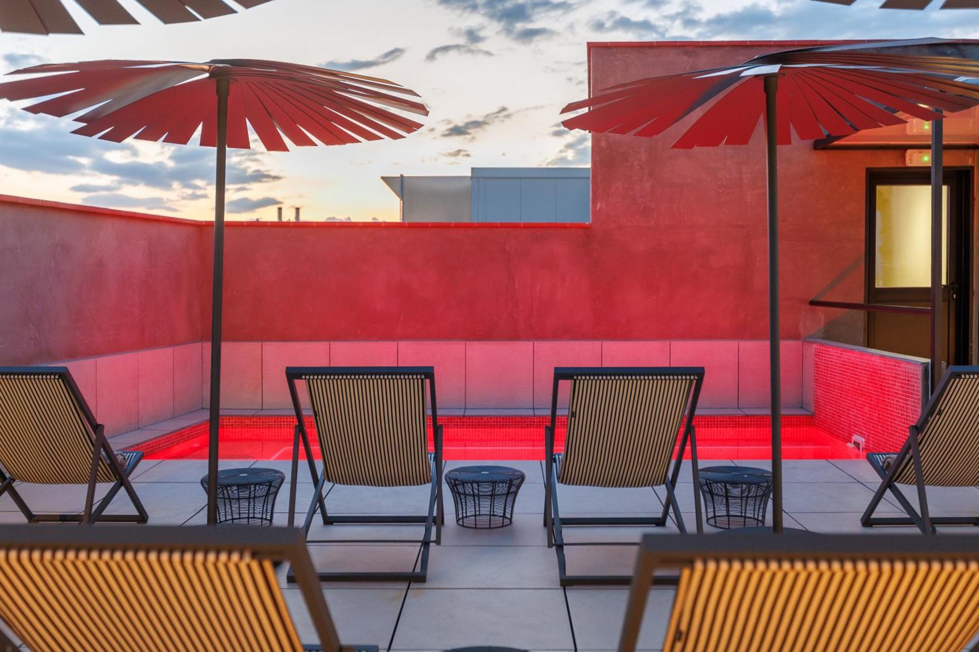 Hotel La Pau 4 Sup Barcelona Exterior photo